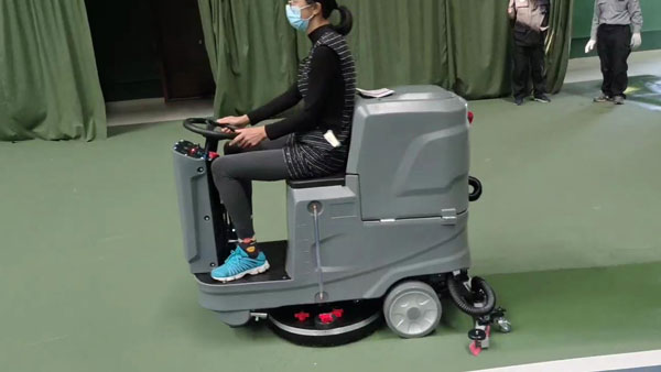 清潔行業(yè)內(nèi)部流傳三項(xiàng)選購(gòu)秘籍！