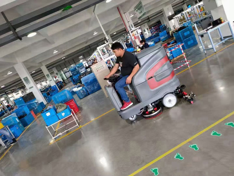 手推式洗地機、駕駛式洗地機好用嗎