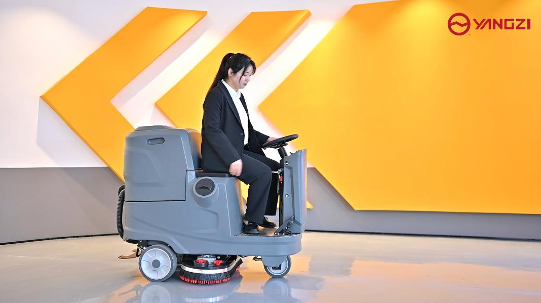 丟掉拖把和水桶，用揚(yáng)子洗地機(jī)省時(shí)省力